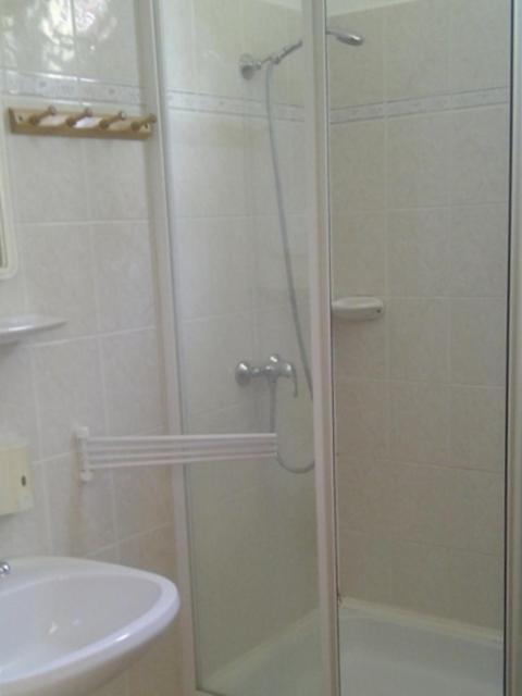 Rezkakas Fogado Bed & Breakfast Zirc Rom bilde